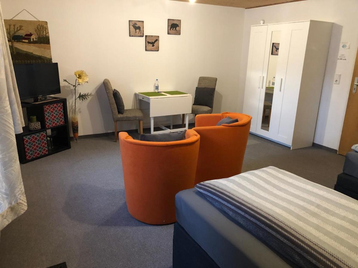 Appartement Messezimmer 4 U 2 *